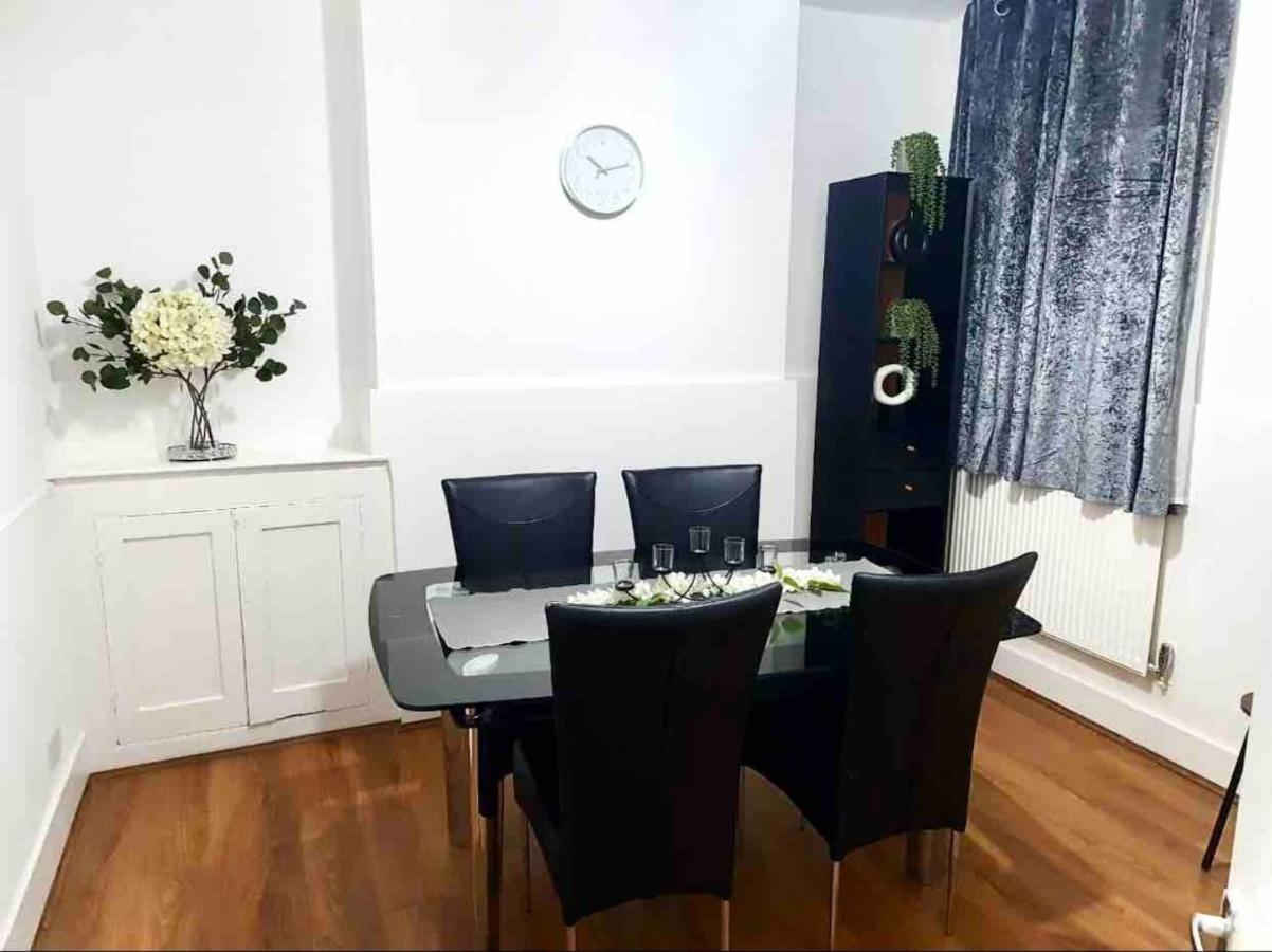 Вілла L A Place Croydon, London Norwood Екстер'єр фото